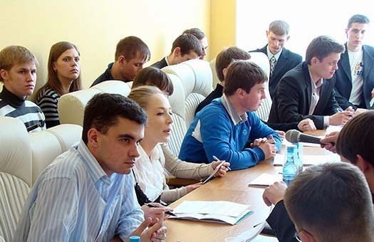 Экономические и юридические специальности теряют свою популярность. Фото с сайта focus.ua