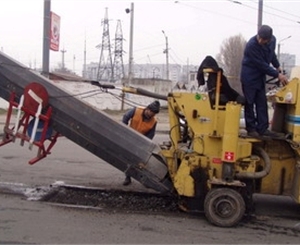 Масштабный ремонт дорог происходит по всему городу. Фото с сайта vgorode.ua