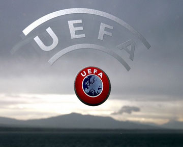 Падение продолжается. Фото УЕФА