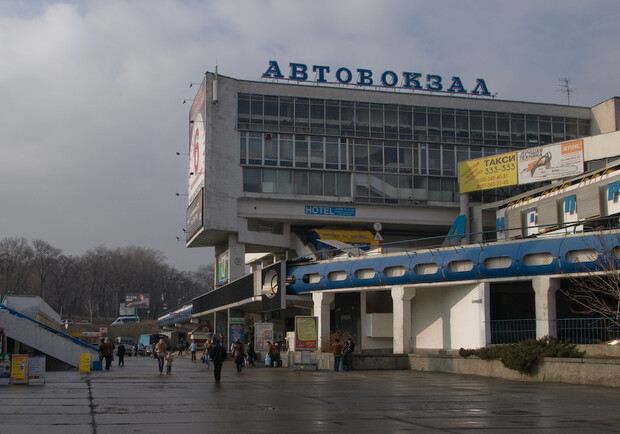 Ежедневно на работу в Днепропетровск приезжают тысячи жителей из периферии. Фото с сайта 9-channel.com