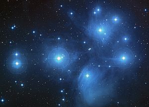 Сегодня наблюдаем звезды с голубыми зарницами. Фото: en.wikipedia.org