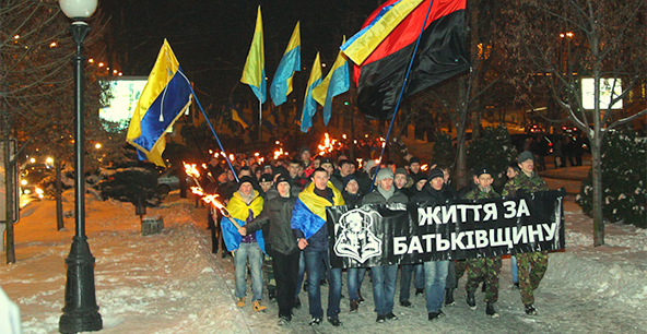 Факельное шествие. Фото: Vgorode