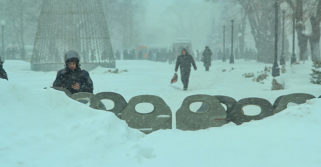 Днепропетровская ОГА готова к штурму. Фото сайта Vgorode.ua 