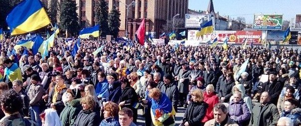 Митинг на площади Героев Майдана. Фото Дениса Моторина