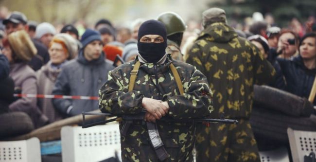 Так выглядят сепаратисты в Донецке. Фото с сайта unian.net