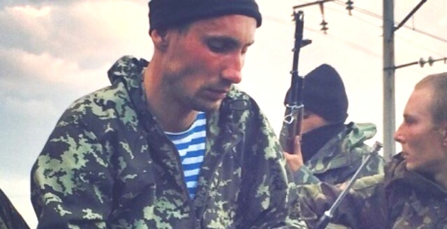 Десантникам удалось захватить лидера боевиков. Фото Vgorode.ua