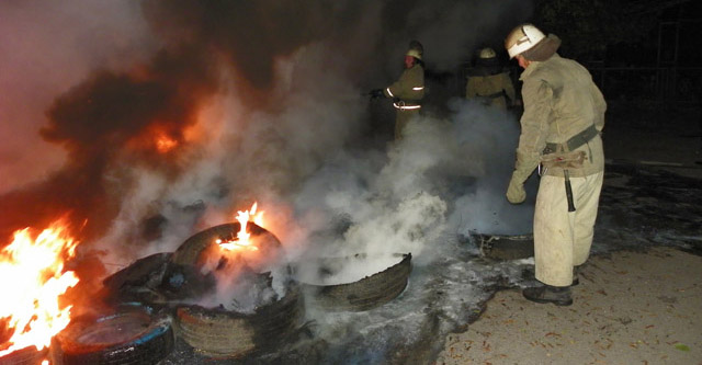 В балке горел мусор. Фото сайта sobitie.com.ua