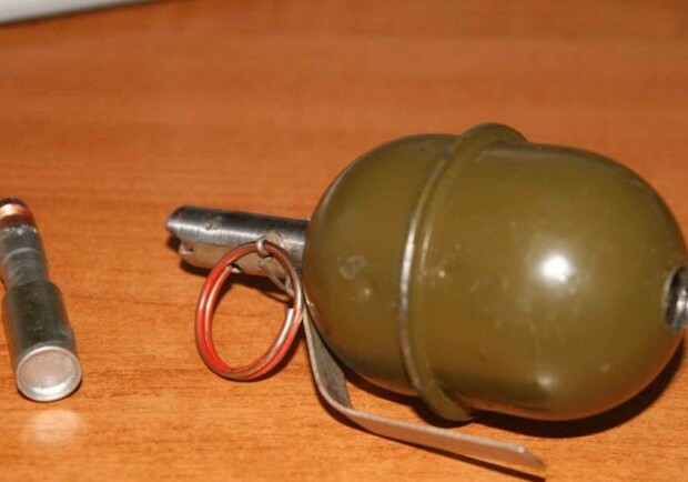 Боеприпасы нашли у парня в рюкзаке. Фото с сайта news.rufox.ru