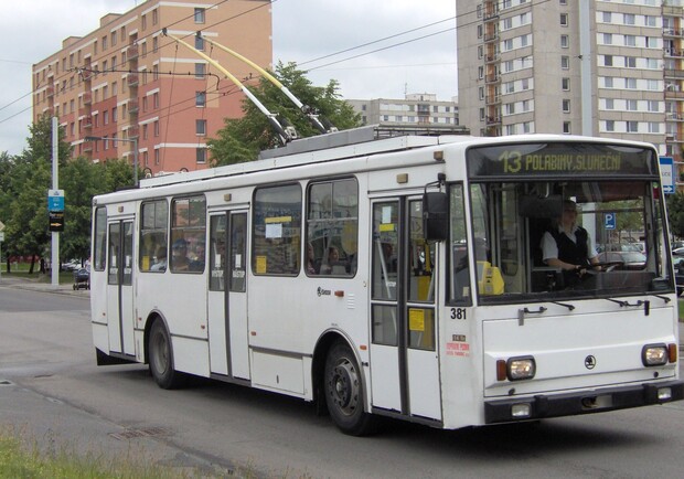 Троллейбус Skoda