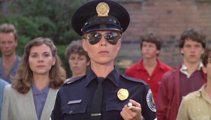 Кадр из фильма "Полицейская академия"