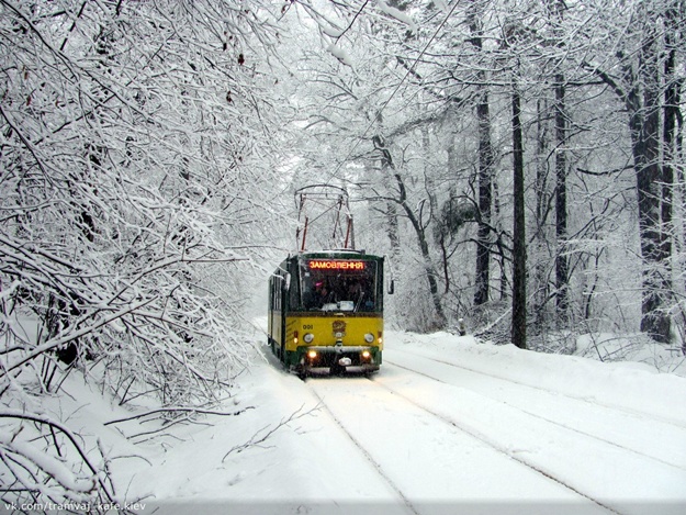 Новость - Транспорт и инфраструктура - Рождество в трамвае: по Днепру будет ходить бесплатный транспорт