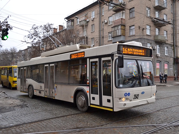 Новость - Транспорт и инфраструктура - Садись, прокачу: в Днепре планируют запустить 32 новых троллейбуса