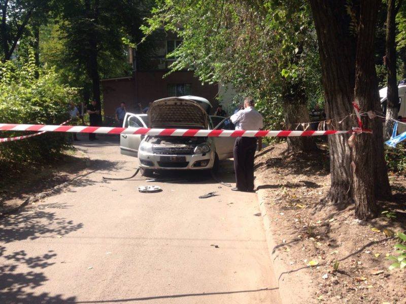 Новость - События - Взрыв автомобиля в Днепре: полиция не исключает версию покушения на убийство