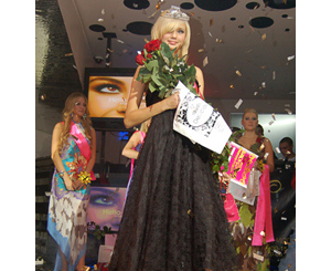 Евгения Луцак, победительница конкурса «Мисс Блондинка Днепропетровска 2009» . Фото с сайта http://www.new-most.info