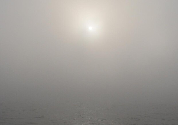 Сегодня будет туманно.
Фото Александр Понамаренко.