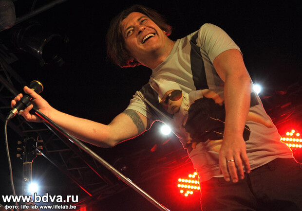 Концерт собрал массу поклонников "Би-2". Фото с сайта bdva.ru