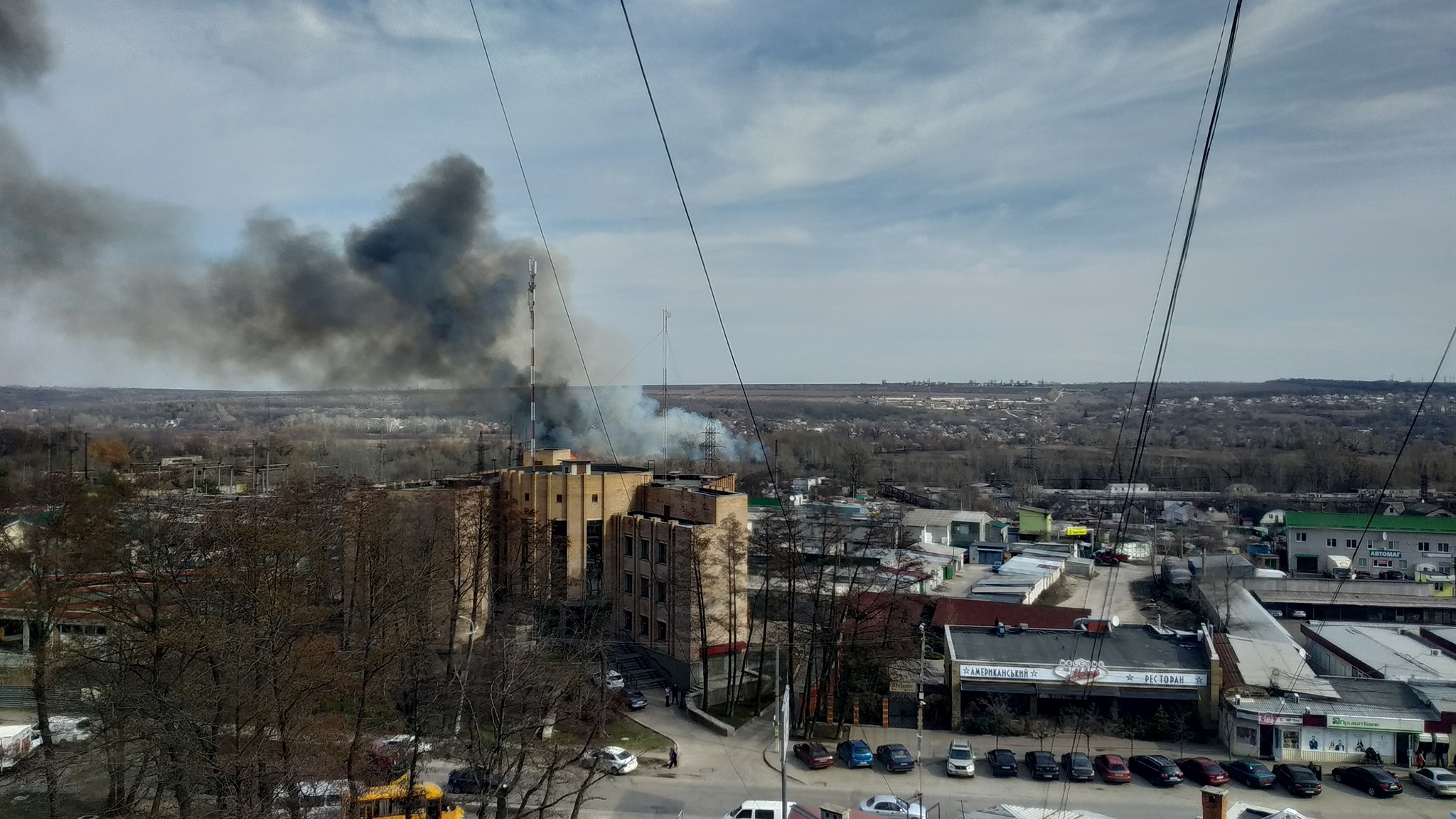 Пожар на 21-м квартале Приднепровска/ фото: Wladyslav Honest