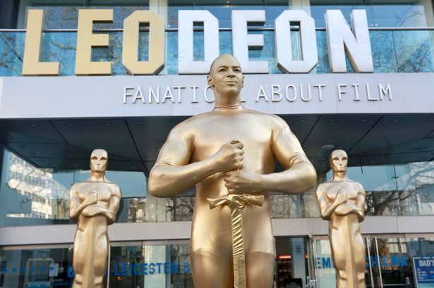 Лео получил долгожданный Оскар: какова реакция лондонских фанов