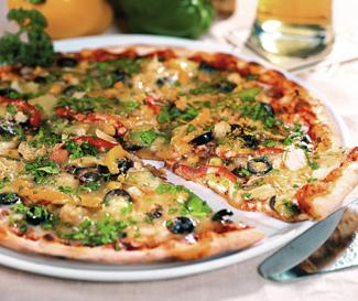 Мучной четверг: тонкая пицца с чем угодно