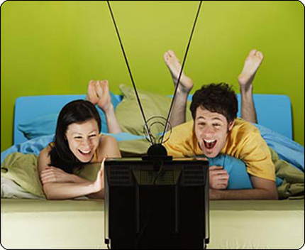 Вечер у телевизора: от 