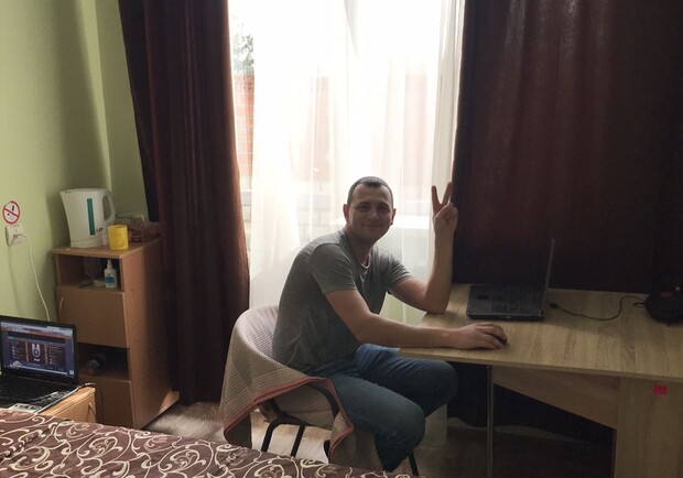 Слетали во Францию: артистов из Театра оперы и балета изолировали на карантин фото