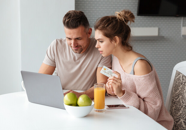 Посиди дома: где в Запорожье можно заказать продукты онлайн и сколько это стоит