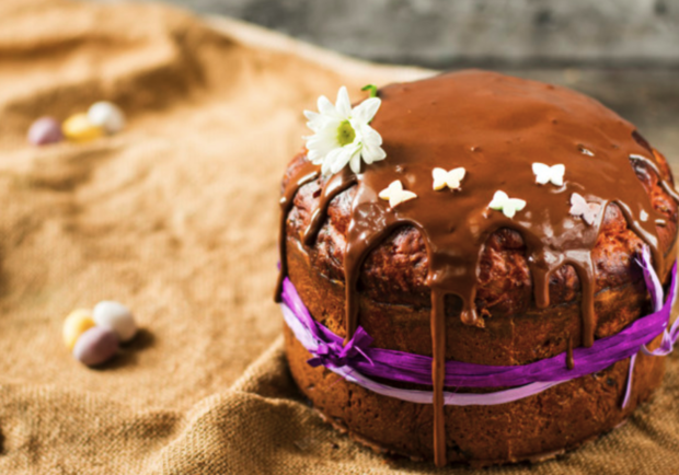 С барашком и мини-яичками: какие необычные паски можно купить в Запорожье