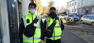 Зайці не їдуть: під час карантину контролери в електротранспорті носитимуть форму