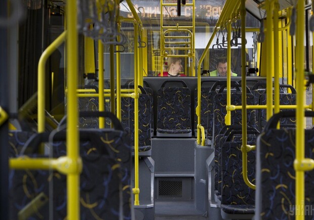 Получи ответ: как будет работать общественный транспорт на поминальные дни фото