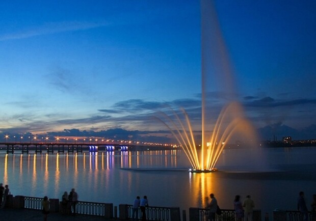 В Днепре заработали фонтаны/ фото: http://blogr.dp.ua