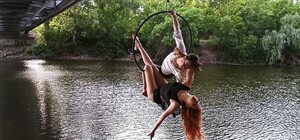 Как красиво: воздушные гимнасты устроили фотосессию над водой в Дубовке (фото)