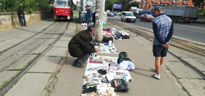 Попытка - не пытка: на Петропавловскую площадь чуть не вернулся блошиный рынок