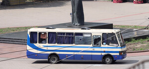 Зеленский выполнил условие террориста: троих заложников отпустили