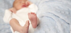 Рекордсмены по Украине: сколько детей оставляют в днепровских роддомах 