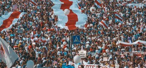 Белорусская оппозиционерка Колесникова порвала свой паспорт, чтобы не ехать в Украину