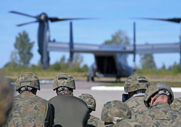 Над Одесской областью будут летать военные самолеты Фото: BBC