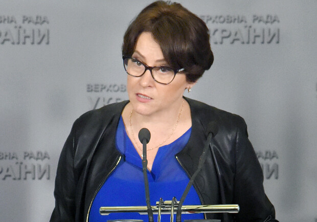 Економічна політика від «Слуг»: «кінець епохи бідності» для олігархів та податковий тягар для мікробізнесу 