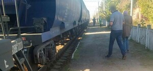 Перелазил через вагон: на Полтавщине током убило мужчину