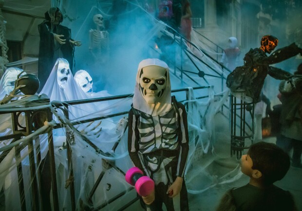 Моторошно і романтично: де відсвяткувати Хелловін у Львові