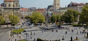 З краєвидом на проспект Свободи: в центрі Львова відкрили новий паб