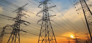 Мужчина с высоковольтной электроопоры: появилось видео и новые подробности инцидента