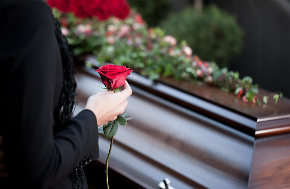 Похороны в Днепре: что нужно знать и сколько это стоит / фото: pro-palliativ