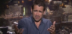 Захотелось экстрима: на одесском пляже мужчины поджигали друг друга и прыгали в воду