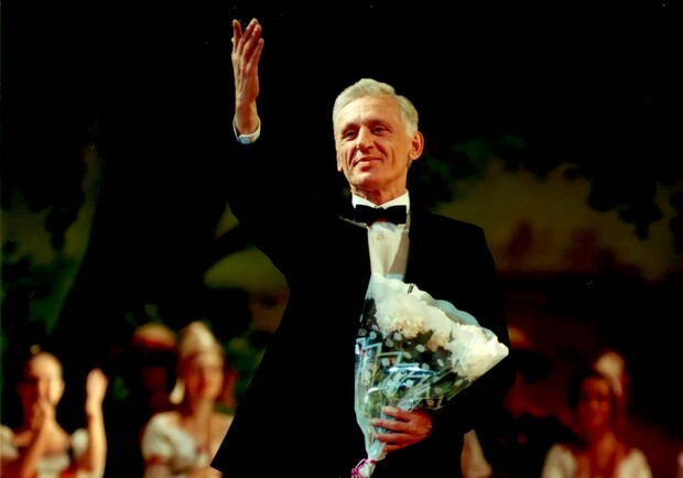 Скорбим: в Днепре умер первы солист балета Оперного театра - фото со страницы театра в Fb