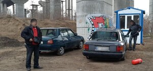 Ну что за люди: недостроенные запорожские мосты разбирают на металлолом 