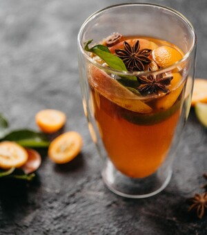 Налетайте: какие необычные и согревающие напитки продают в Днепре