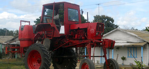 Неожиданно: на Кубе заметили днепровский трактор