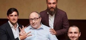 Требуют оправдания: сыновья Кернеса просят продолжить процесс по делу отца