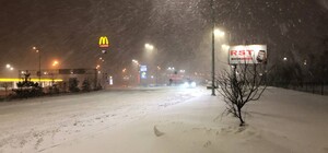 Ночная метель: Киев еще больше замело снегом