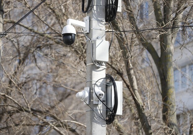 На Парусе установили камеры наблюдения / фото: dniprorada.gov.ua